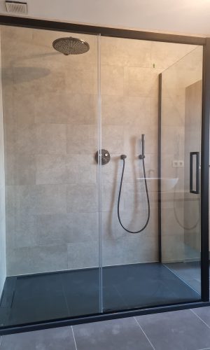 295798283_760363615284327_3141342029972106256_n